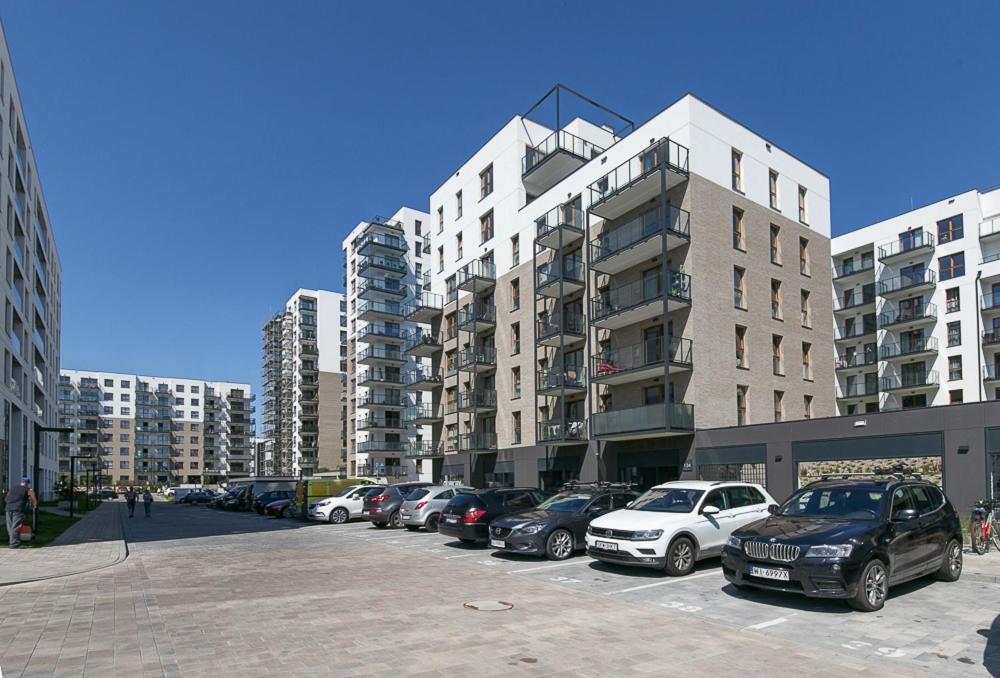 Апартаменты Apartament Black Zajezdnia Wrzeszcz Гданьск Экстерьер фото